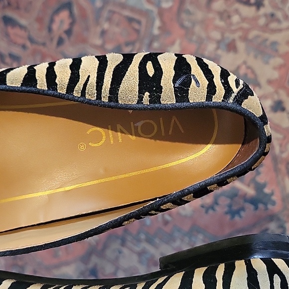 VIONIC - WOMENS NORTH WILLA TIGER SLIP ON FLAT - Picture 15 of 16